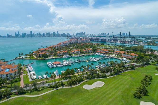 7882 Fisher Island Dr -7882