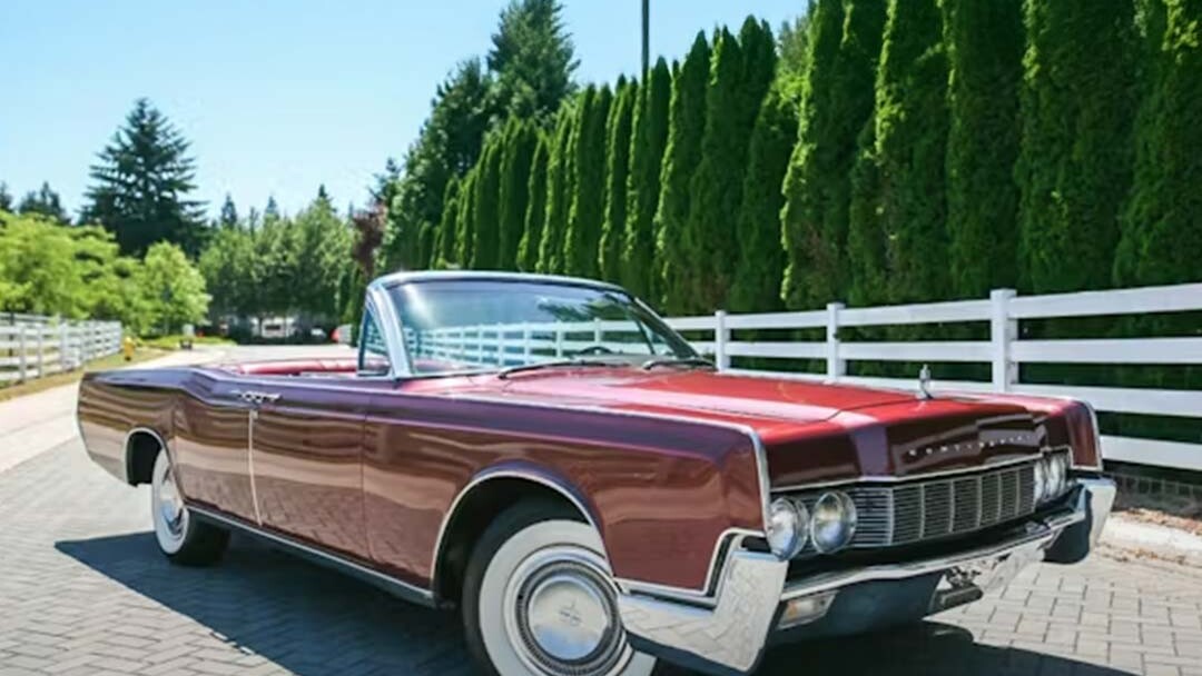 Lincoln Continental